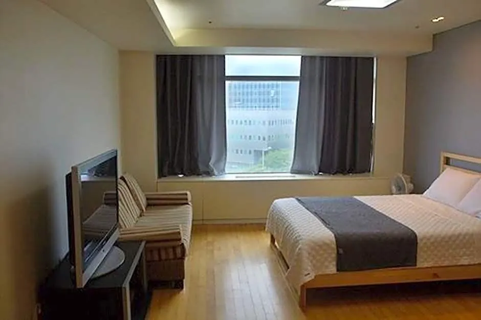 Gogohouse Hotel Incheon 3*,  South Korea