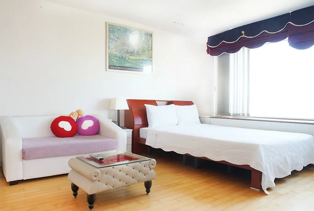 *** Wisma tamu Gogohouse Hotel Incheon Korsel