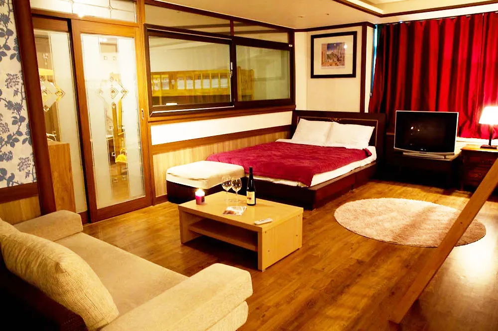 Gogohouse Hotel Incheon South Korea